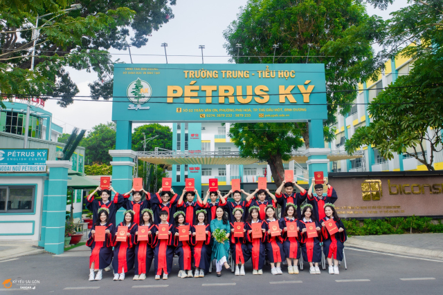 Chúc mừng 100% Pek'ers hoàn thành xuất sắc kỳ thi tốt nghiệp THPT năm 2024
