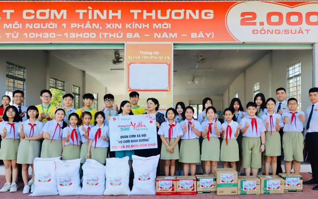 Trường Trung - Tiểu học Pétrus Ký thực hiện chương trình Xuân yêu thương Ất Tỵ năm 2025 – lan tỏa sẻ chia.