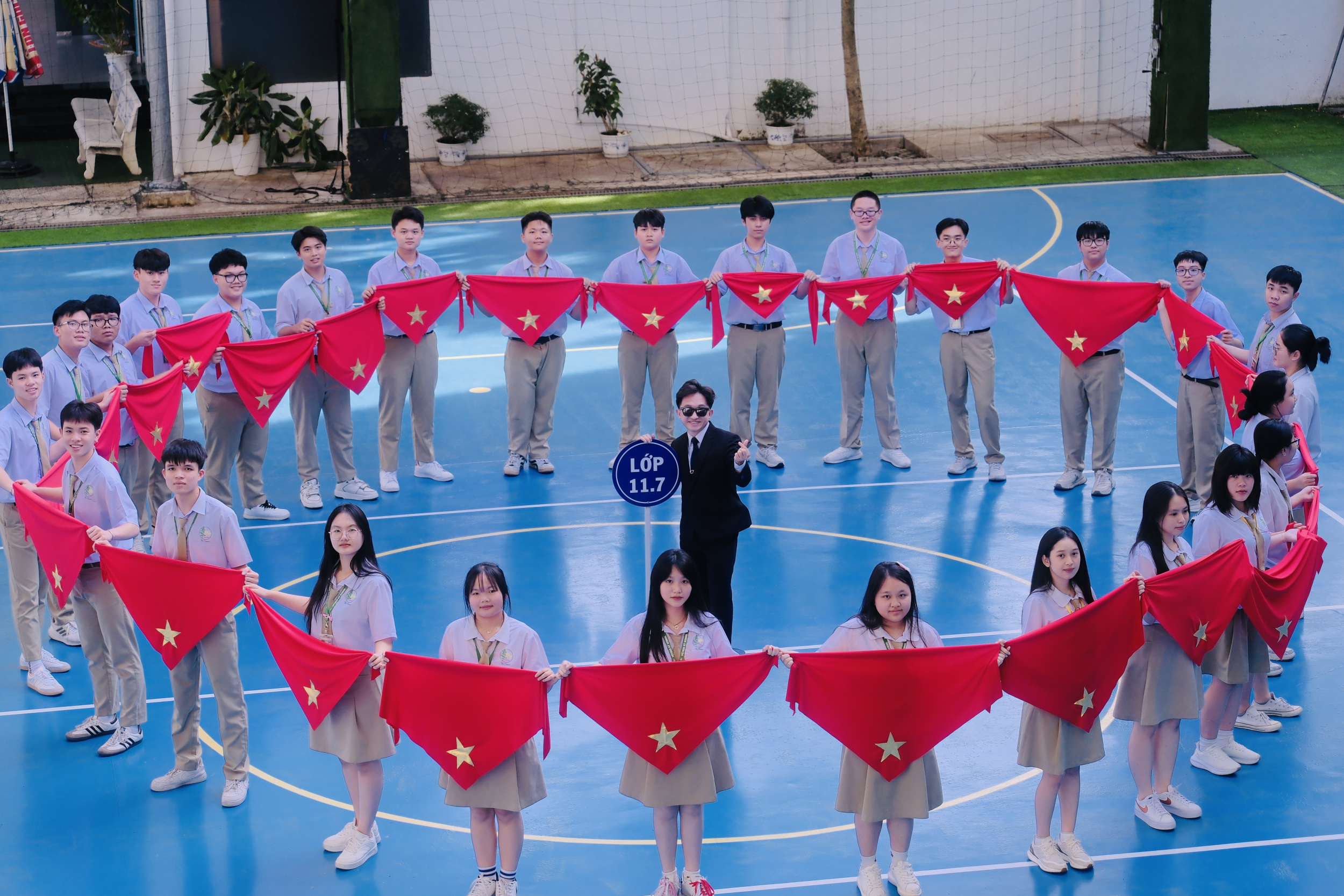 Lớp 11.7